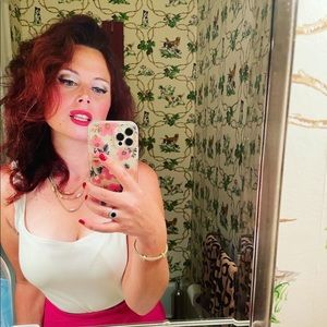 Meet your Posher, Amber